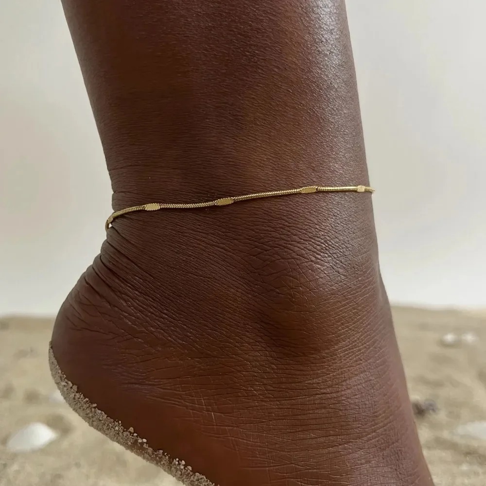 Minimalistisches Goldfarbenes  – Jc Jewelry & Watches Bewertung und Preis