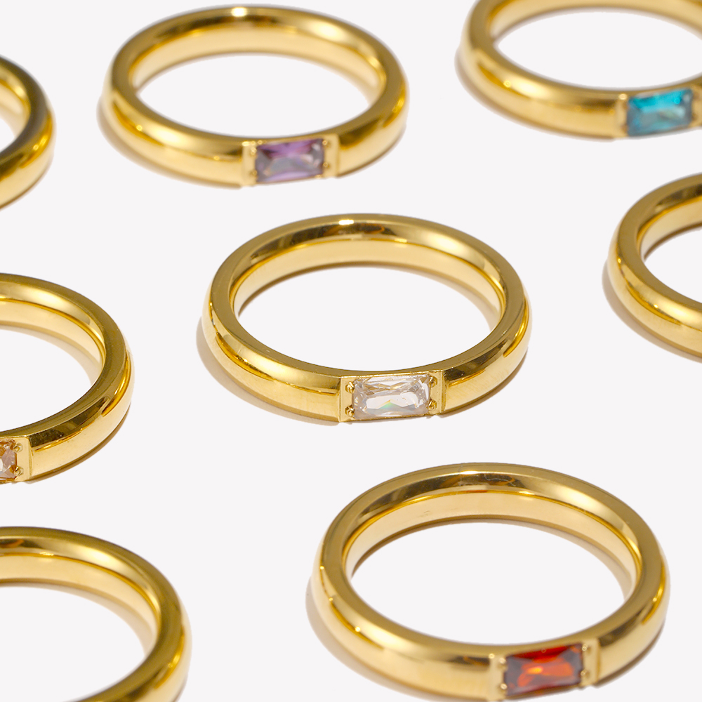 E. b. belle 18 Karat vergoldet – Birthstone Ring Set Bewertung und Preis