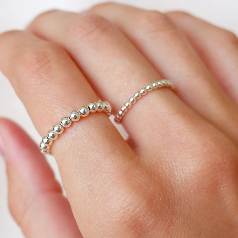 Kristallring, stapelbarer Perl – Birthstone Ring Set Bewertung und Preis