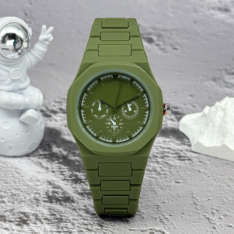 Berühmte Marke, gefälschte Uhr – Jewelry Inspired Watches Bewertung und Preis